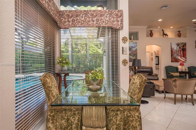 2552 Jardin Lane, Weston, FL 33327