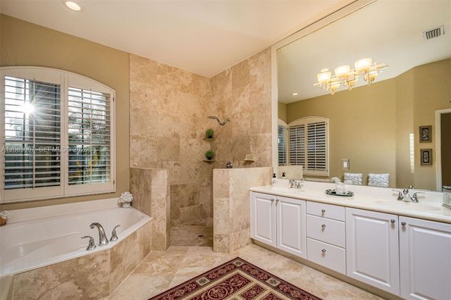 2552 Jardin Lane, Weston, FL 33327