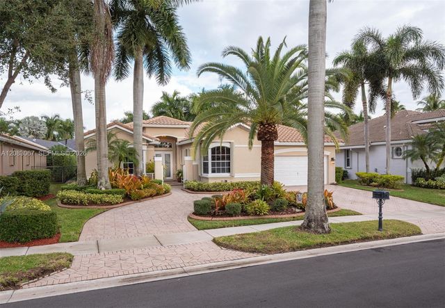2552 Jardin Lane, Weston, FL 33327