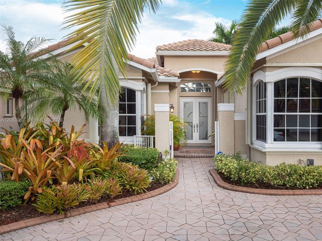 2552 Jardin Lane, Weston, FL 33327