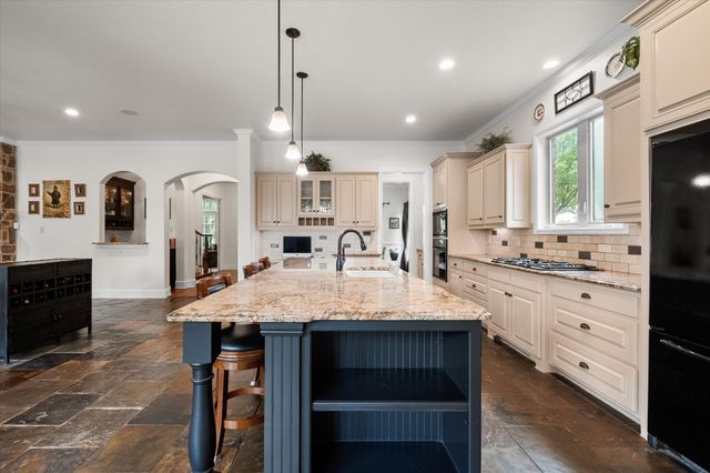 2003 WELLINGTON, Mansfield, TX 76063