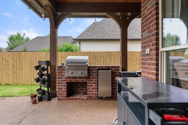 2003 WELLINGTON, Mansfield, TX 76063