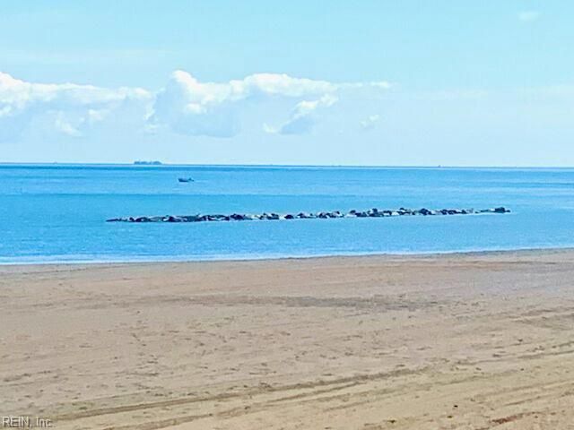 1080 W Ocean View AVE C, Norfolk, VA 23503