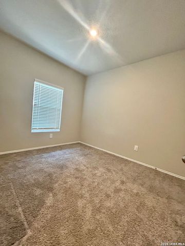 19906 E Lonesome Dove, Lytle, TX 78052