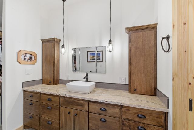 114 Bear Cat Court, Alvord, TX 76225