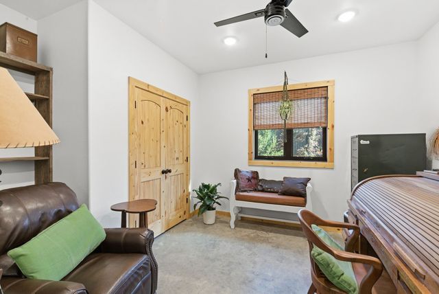 114 Bear Cat Court, Alvord, TX 76225