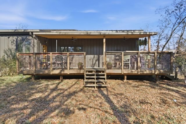 114 Bear Cat Court, Alvord, TX 76225