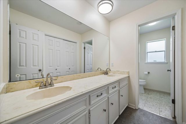 1903 Mustang Springs Drive, Missouri City, TX 77459