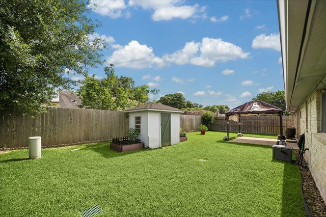 1903 Mustang Springs Drive, Missouri City, TX 77459
