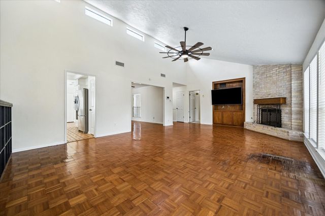 1903 Mustang Springs Drive, Missouri City, TX 77459