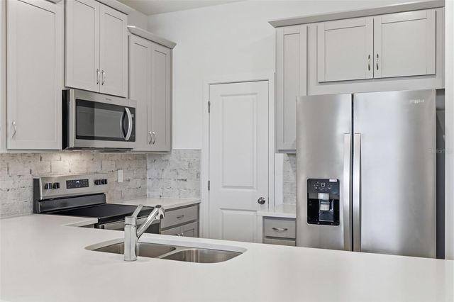 10047 GAZEBO ALLEY, Orlando, FL 32832