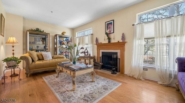 1166 New Brunswick Ave 404, Rahway City, NJ 07065