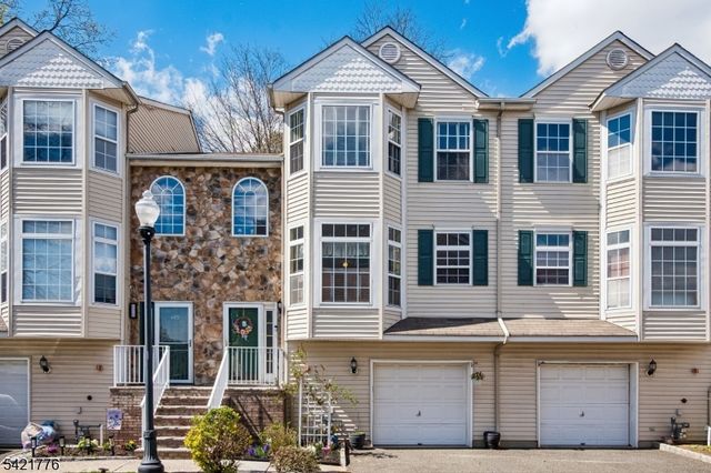 1166 New Brunswick Ave 404, Rahway City, NJ 07065