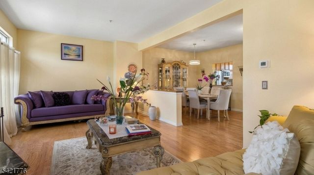 1166 New Brunswick Ave 404, Rahway City, NJ 07065