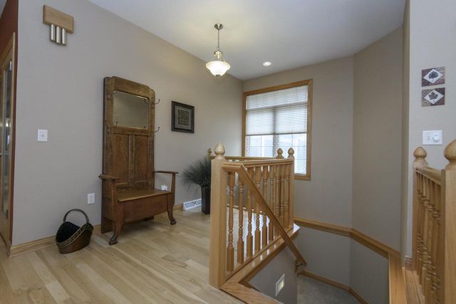 S103W22145 Kelsey AVENUE, Big Bend, WI 53103