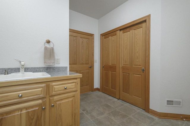 S103W22145 Kelsey AVENUE, Big Bend, WI 53103