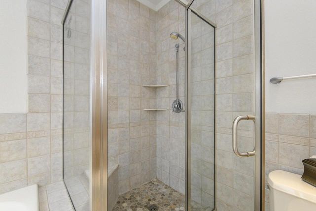 S103W22145 Kelsey AVENUE, Big Bend, WI 53103