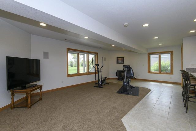 S103W22145 Kelsey AVENUE, Big Bend, WI 53103