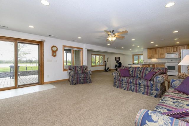 S103W22145 Kelsey AVENUE, Big Bend, WI 53103