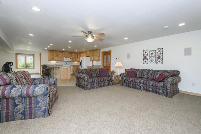 S103W22145 Kelsey AVENUE, Big Bend, WI 53103
