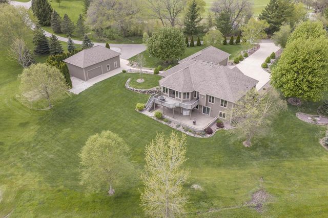 S103W22145 Kelsey AVENUE, Big Bend, WI 53103