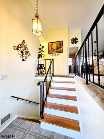 258 N Gaston Ave, Somerville Boro, NJ 08876