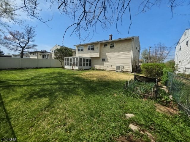 258 N Gaston Ave, Somerville Boro, NJ 08876