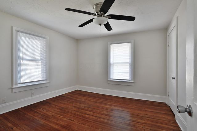 1562 Myrtle Avenue, Columbus, OH 43211