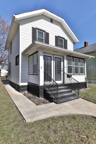 1562 Myrtle Avenue, Columbus, OH 43211