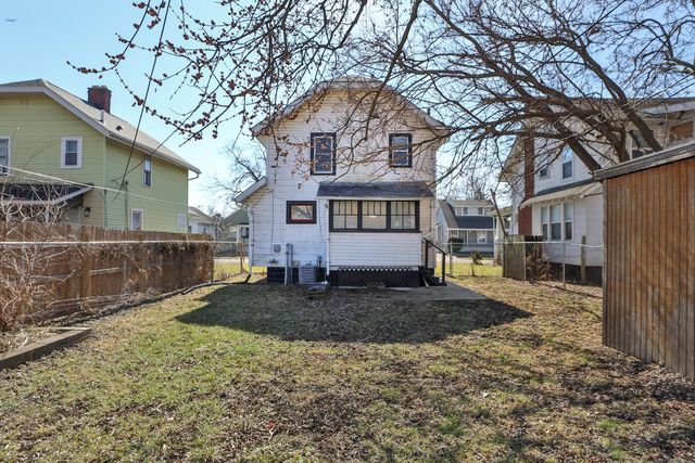 1562 Myrtle Avenue, Columbus, OH 43211
