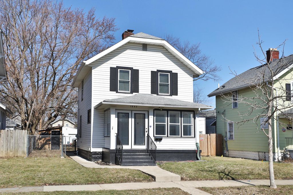 1562 Myrtle Avenue, Columbus, OH 43211