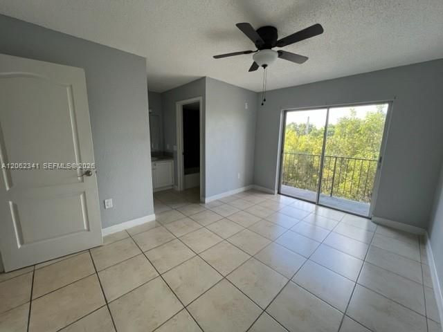 4400 W 16th Avenue 432, Hialeah, FL 33012