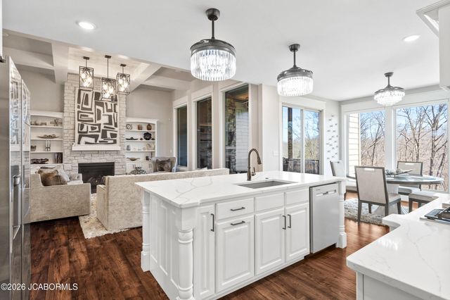 4530 STONINGTON COURT, Columbia, MO 65203