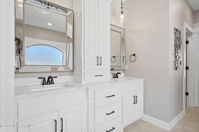 4530 STONINGTON COURT, Columbia, MO 65203