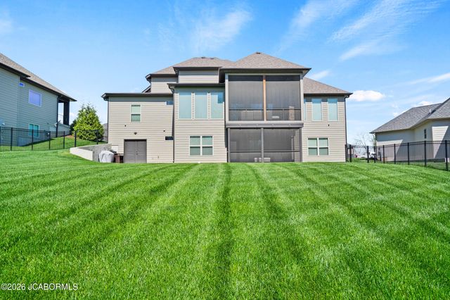 4530 STONINGTON COURT, Columbia, MO 65203
