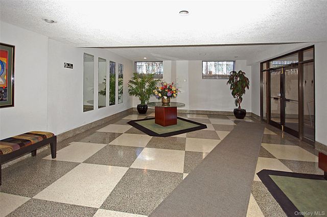 2736 Independence Avenue 3C, Bronx, NY 10463