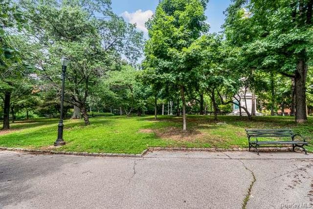 2736 Independence Avenue 3C, Bronx, NY 10463