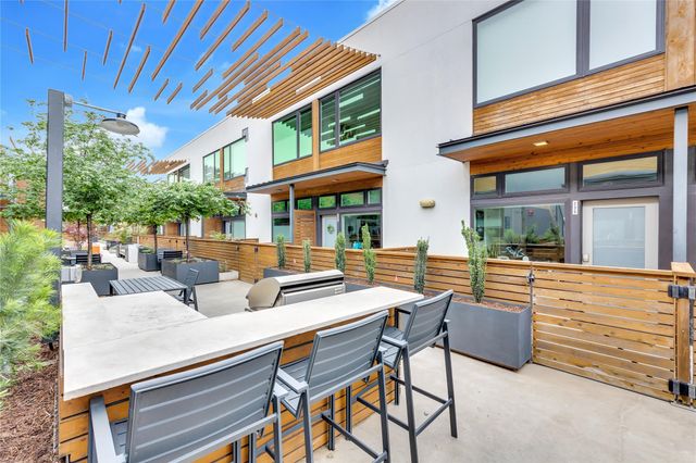 2002 E 7th ST 230, Austin, TX 78702
