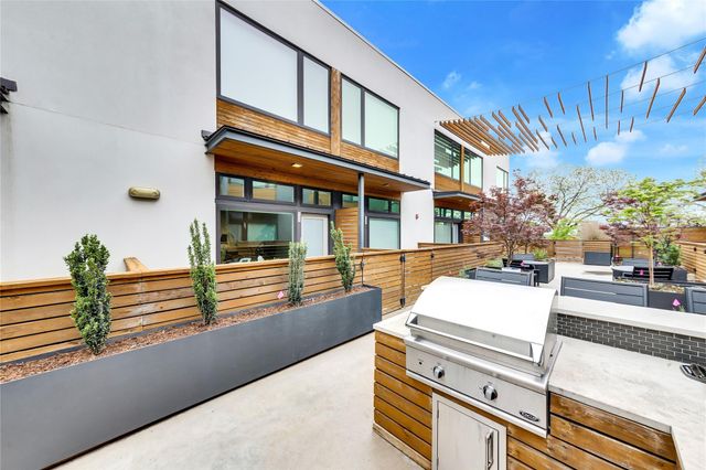 2002 E 7th ST 230, Austin, TX 78702