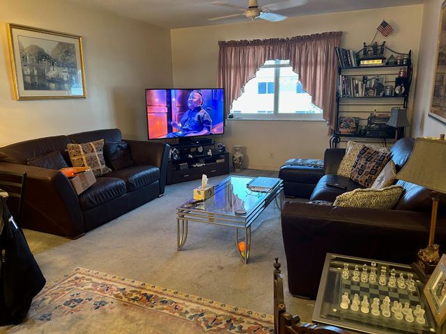 6263 NE 19th Avenue 927, Fort Lauderdale, FL 33308