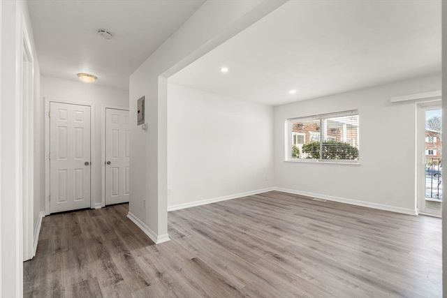 12 Bayberry Dr 2, Sharon, MA 02067