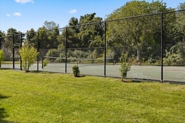 12 Bayberry Dr 2, Sharon, MA 02067