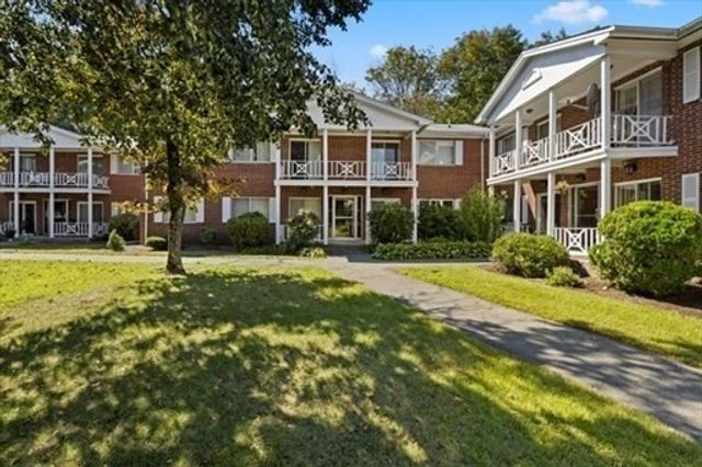 12 Bayberry Dr 2, Sharon, MA 02067