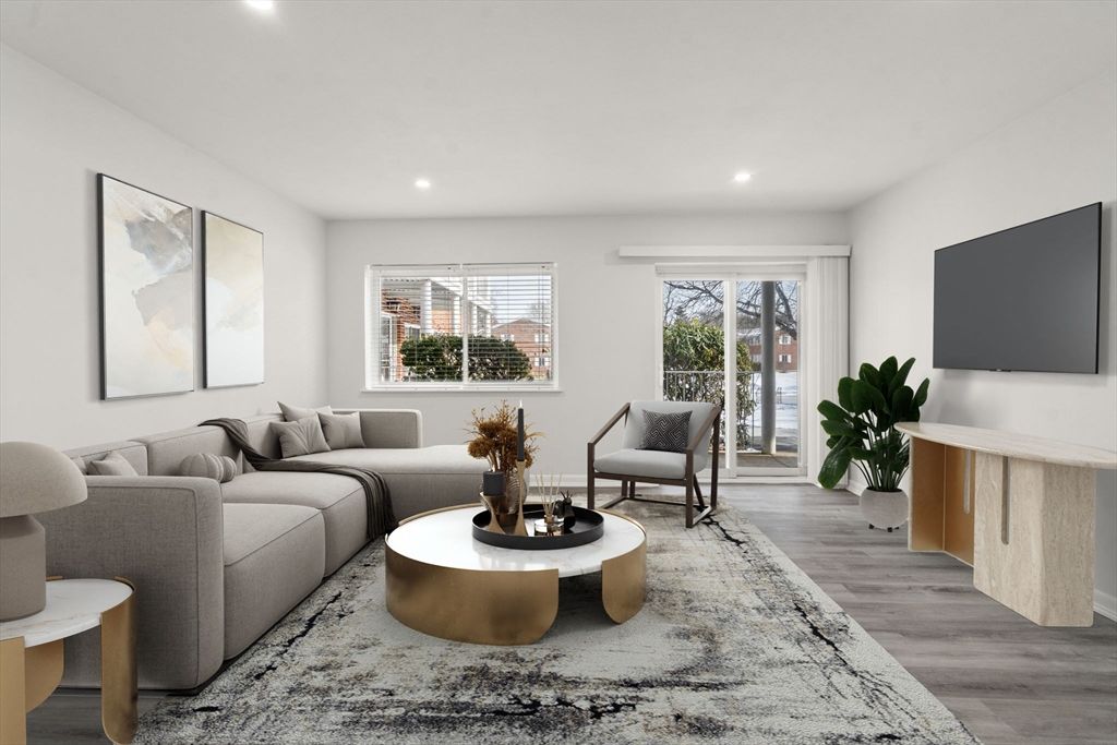 12 Bayberry Dr 2, Sharon, MA 02067