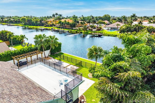 1508 Cormorant Road, Delray Beach, FL 33444