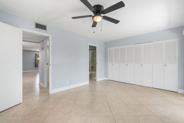 566 Saxony L, Delray Beach, FL 33446