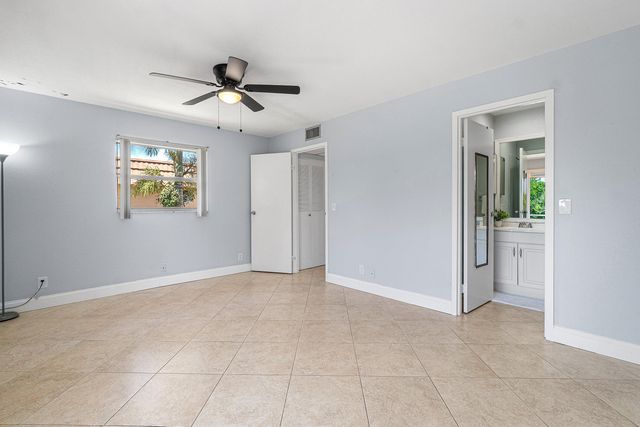 566 Saxony L, Delray Beach, FL 33446