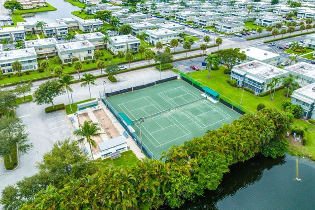 566 Saxony L, Delray Beach, FL 33446