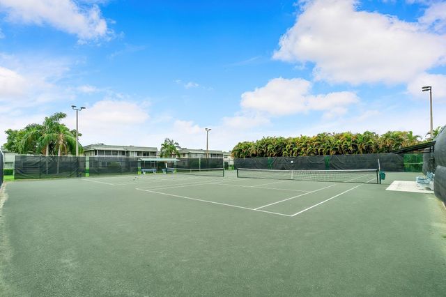 566 Saxony L, Delray Beach, FL 33446