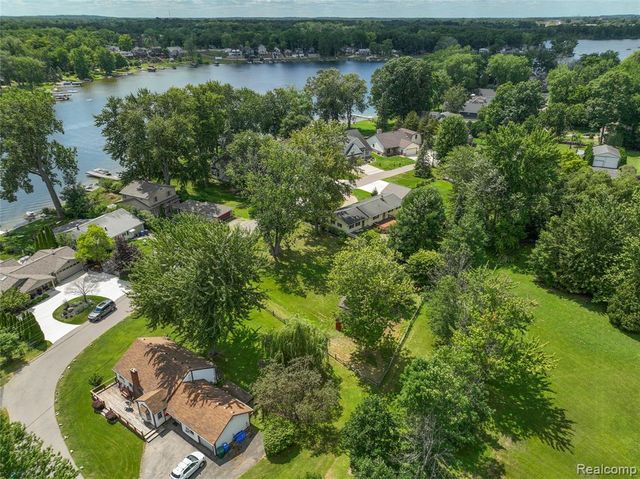 Lot 3 Elmhurst Street, Howell, MI 48843